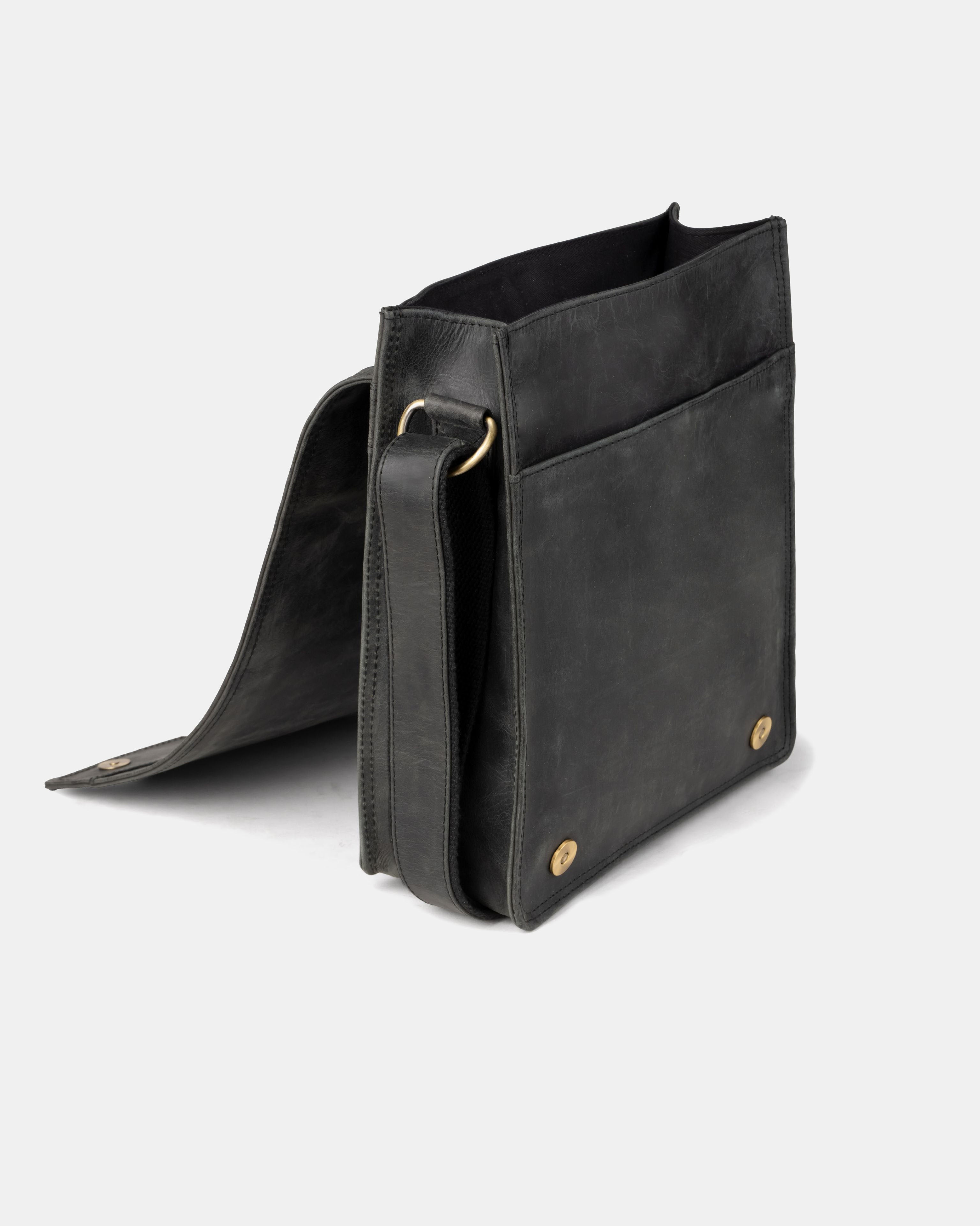 Konrad Dark Grey