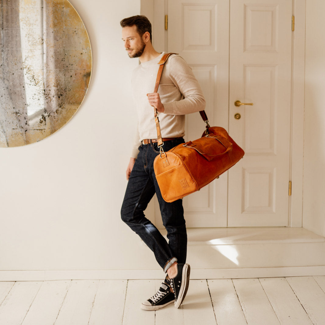 Mens leather weekend bag with shoe compartment sale