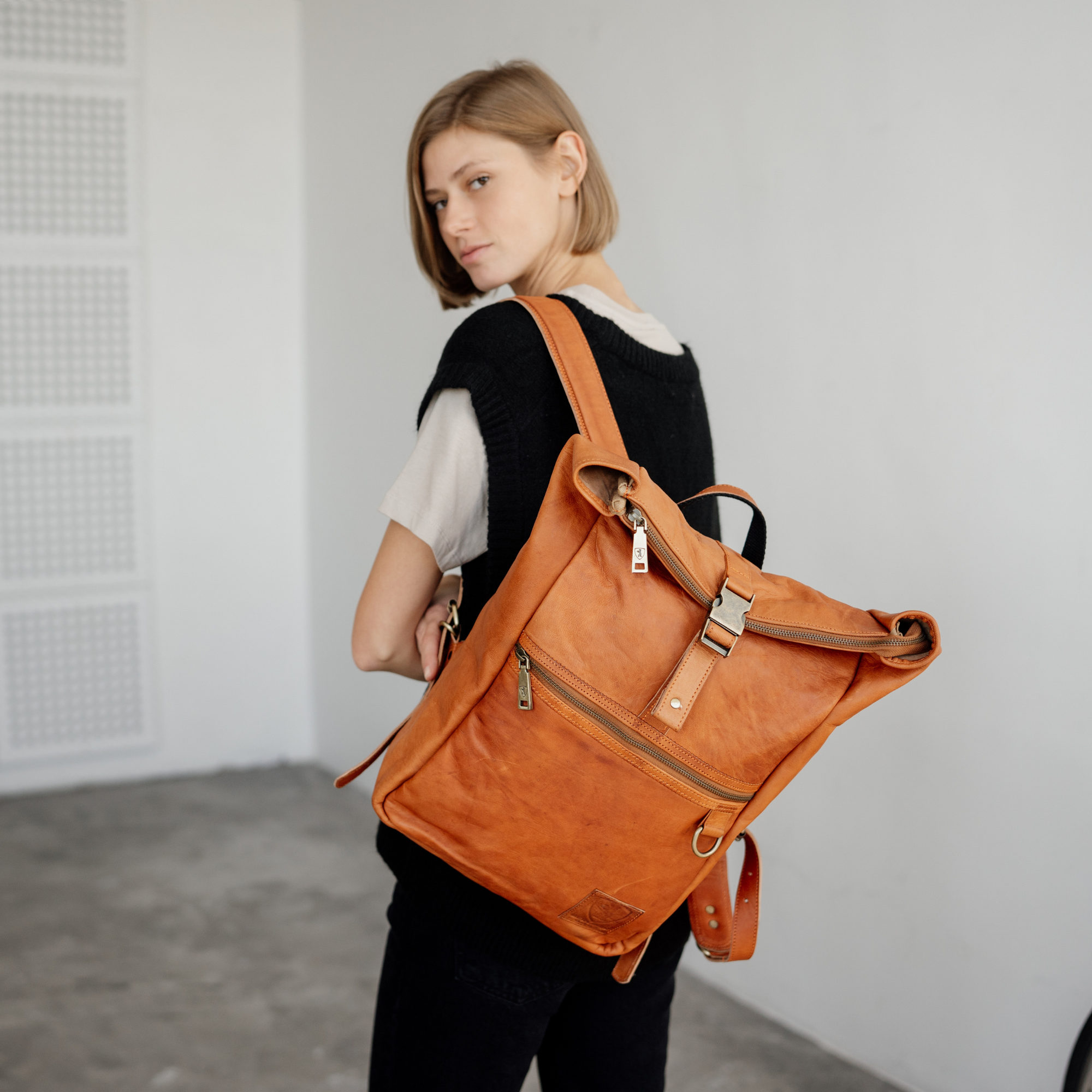 M discount leather bags